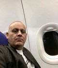 Robert 62 años  Francia