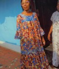 Ranaelle 26 años Ewondo  Camerún