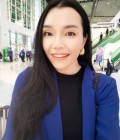 Pinyapat 44 años Bangkok Tailandia