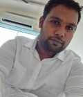Manish 28 Jahre Cali Colombie