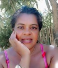 Stephanie 40 años Fenerive Est Madagascar