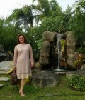 Mayveline 51 ans Manila Iles Cook