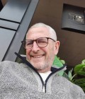 Manuel 68 años Beaulieu Francia