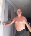 Mick 65 años Einville Au Jard France