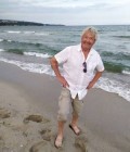 Karl 71 años Medovo 