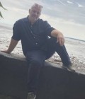 Alan 65 años Albon Francia