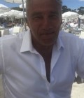 Paul 65 años Laval  Francia