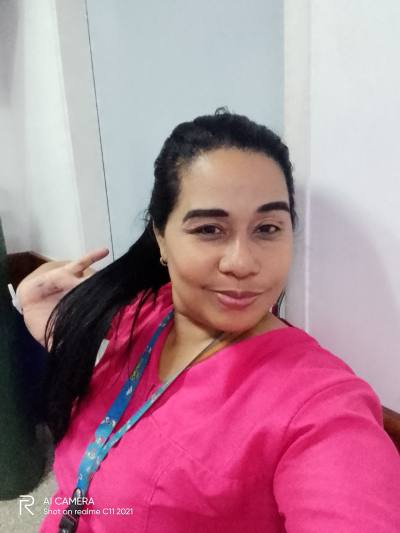 Dayana 42 años Valencia  Venezuela