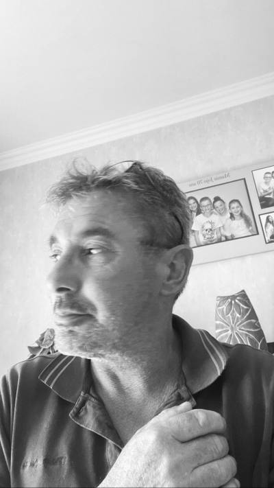 Romuald 53 años Quimper  Francia