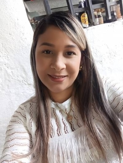 Mily 33 años Cucuta Colombie