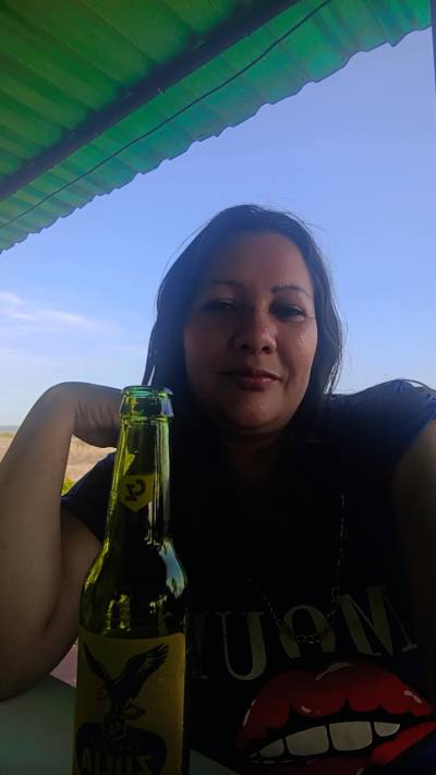 Sarai 35 ans Barcelona  Espagne