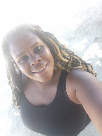 La 34 years Santo Domingo  Dominican Republic