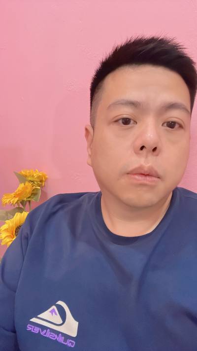 Danny 41 Jahre Taipei  Taïwan