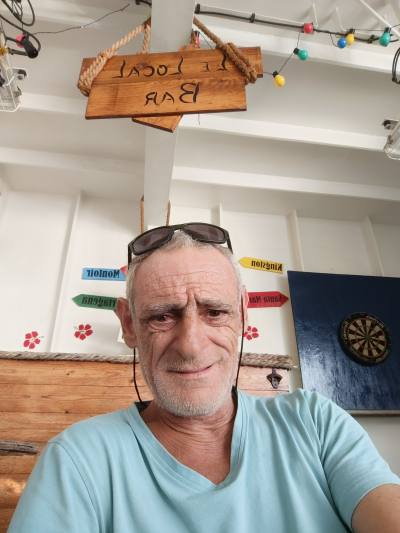 Sebastien 54 años Plurien  Francia