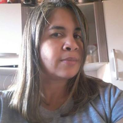 Layla 46 ans Goiânia  Brésil