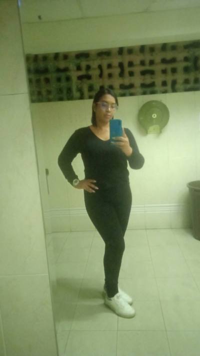 Roselyn 46 años Caracas Venezuela