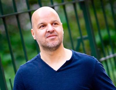 Nicolas 47 años Paris  Francia