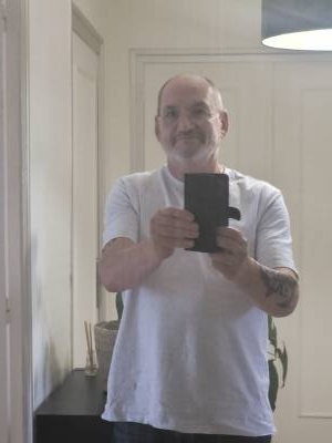 Arthur 66 años Mortagne Sur Gironde Francia