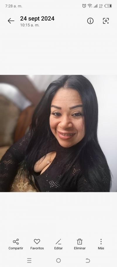 Canelita 42 años  Caracas Venezuela