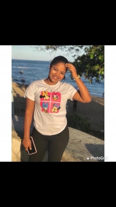 Ihandra 23 years Santo Domingo  Dominican Republic