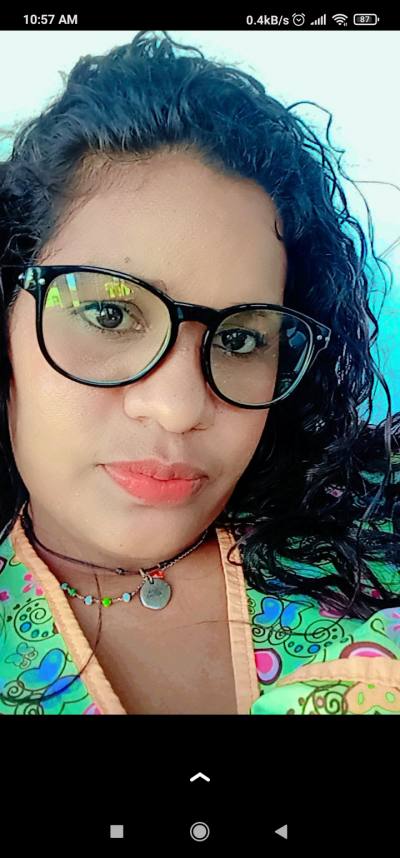 Loly 34 años Guanare  Venezuela