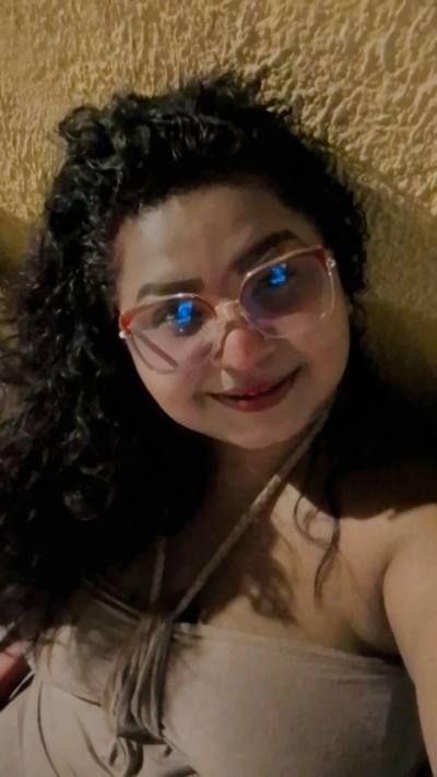 Daniela 31 años Valencia  Venezuela