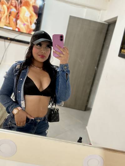 Barbie 19 ans Medellín  Colombie