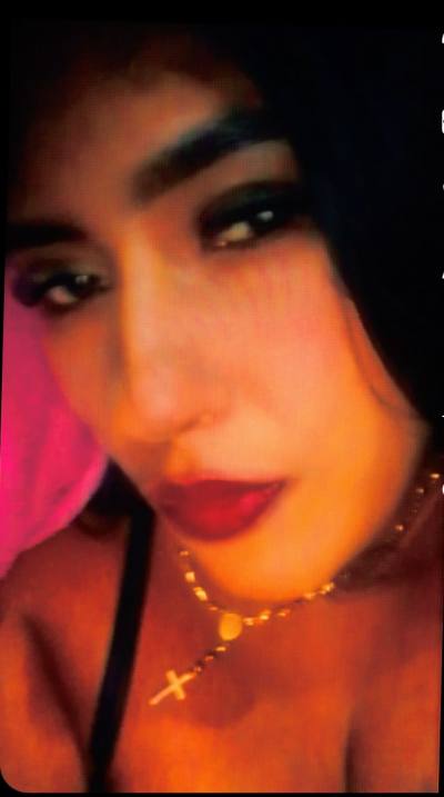 Yami 37 ans Valencia  Venezuela