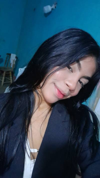 Ana 18 años Falcón  Venezuela