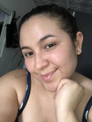 Yeni 26 ans Madrid Espagne
