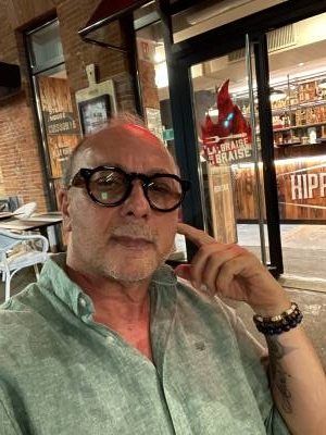 Fred 62 ans Toulouse France