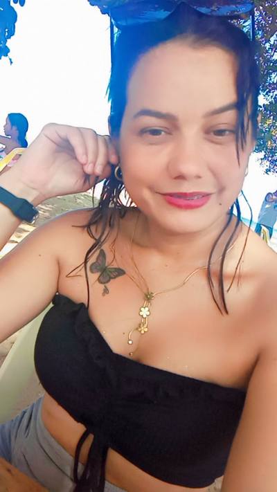 Yasma 33 Jahre Cumana  Espagne