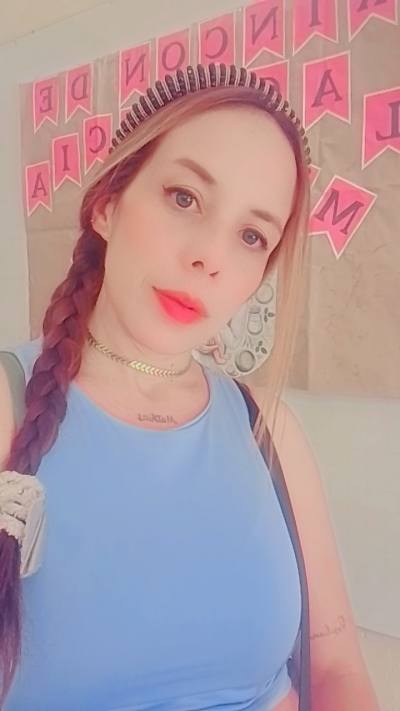 Carolina 35 ans Bucaramanga  Colombie