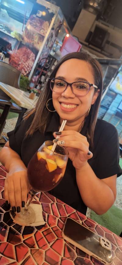 Sara 39 Jahre Santo Domingo  Dominikanische Republik