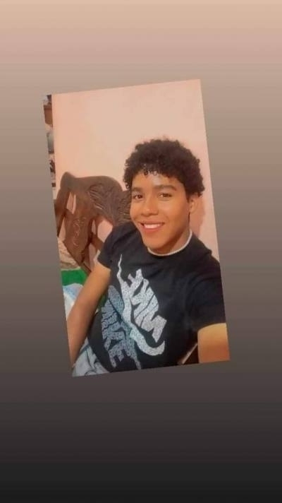 Fernando 29 años Caracas  Venezuela