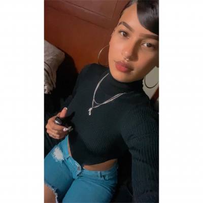 Adriana 23 ans Santiago République dominicaine