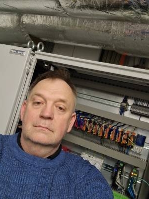 Alex 56 años Braunschweig Alemania