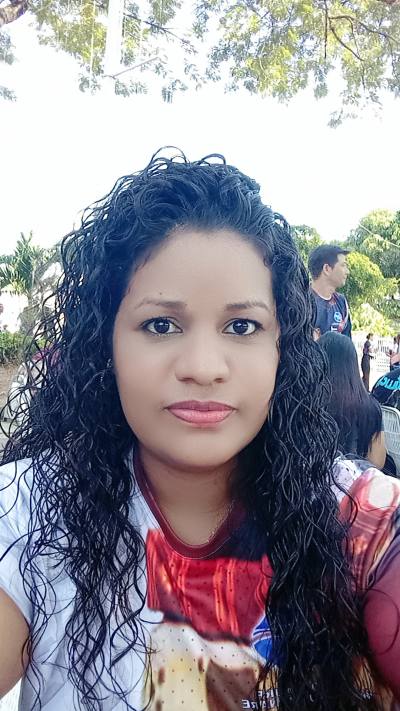 Loly 34 años Guanare  Venezuela