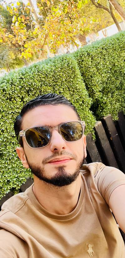 Pablo 34 Jahre Paris Frankreich