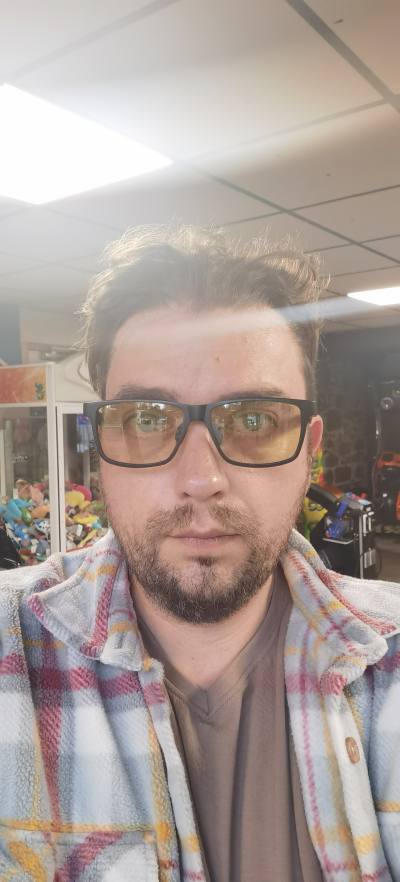 Sebastien 39 ans Combourg France