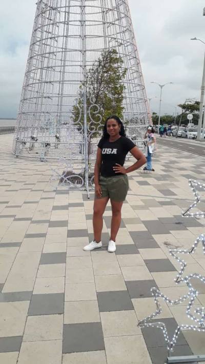 Isa 41 ans Caracas  Venezuela