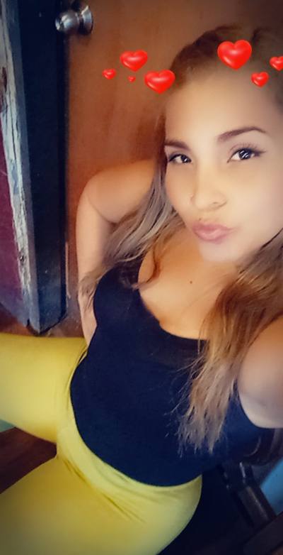 Carleni 28 años Caracad Venezuela