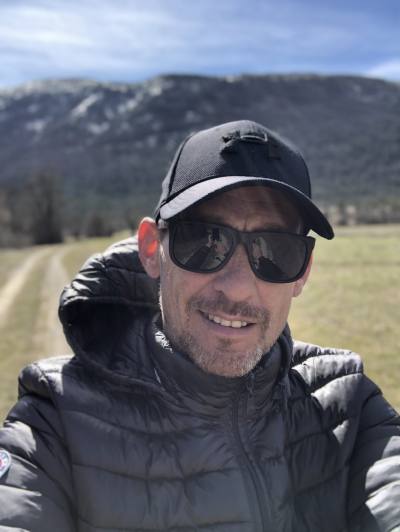 Bruno 46 años Castellane Francia