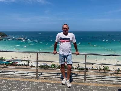Peter 48 años Baden  Austria