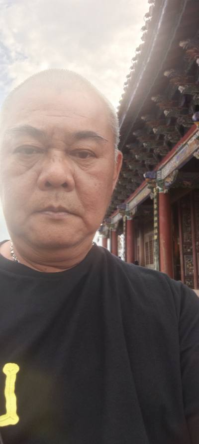 Edmund 54 años Kuching  Malasia