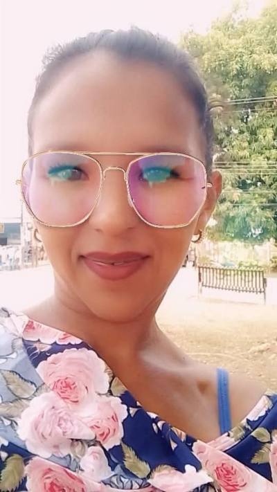 Ale 32 años Valencia Venezuela