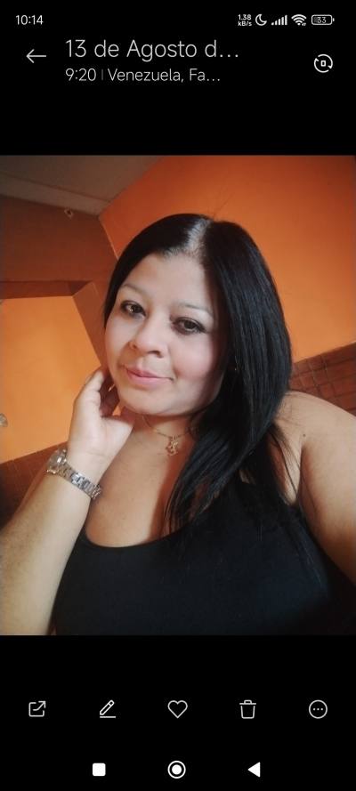 Evelin 44 años Medellín  Colombie