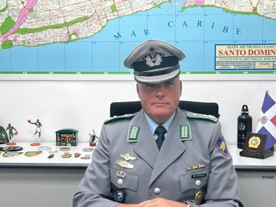 Officer 54 Jahre Juan Dolio Dominikanische Republik