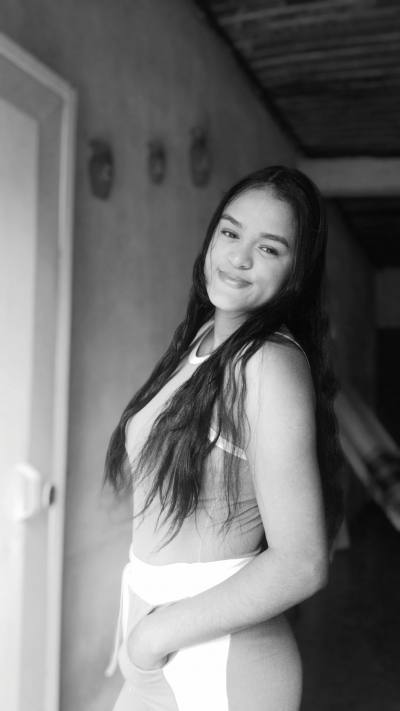 Eliana 20 ans Carora  Venezuela