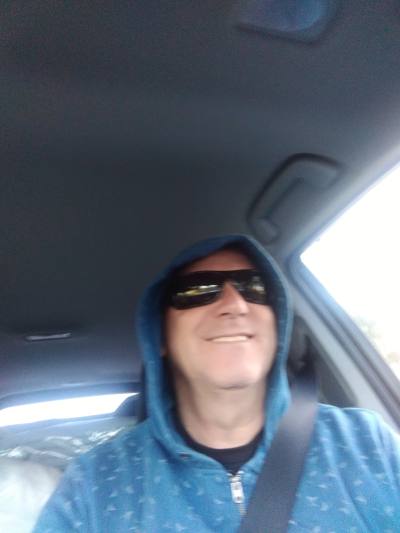 Simon 56 años Australia Gambia